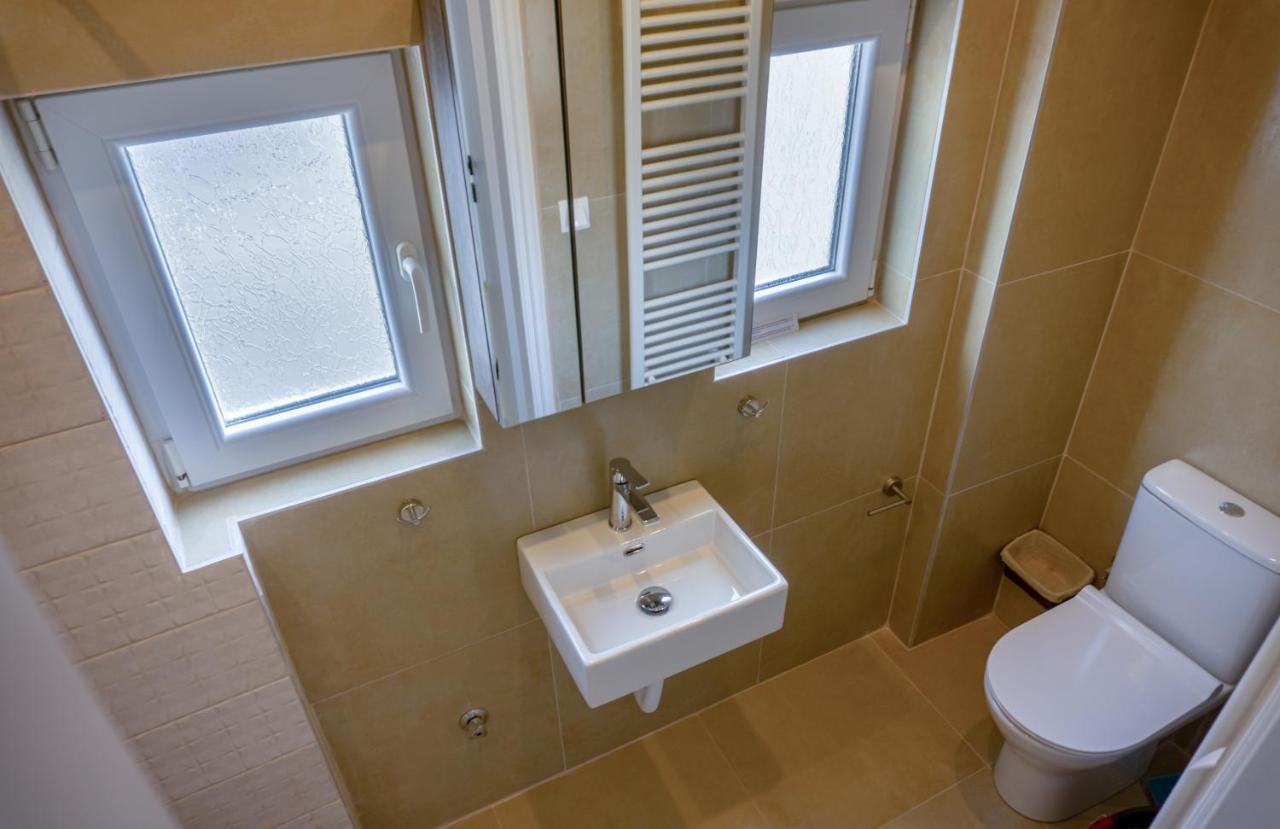 Nest Port View Apartment Volos Exterior photo